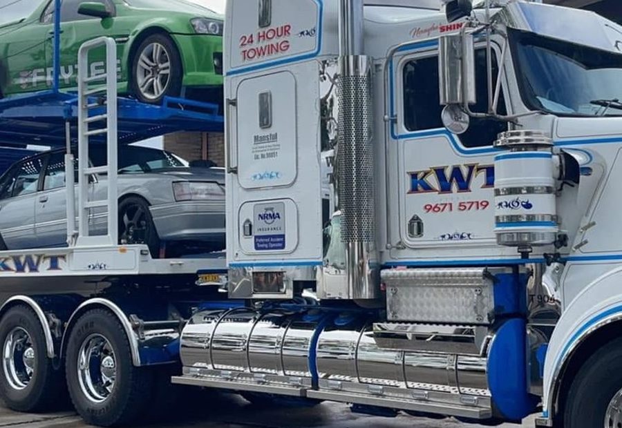 KWT multi-car carrier loaded with vehicles
