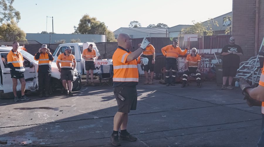 KWT crew briefing before a job