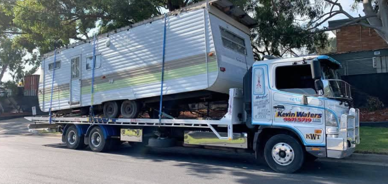 Semi-trailer heavy recovery, Greater Sydney