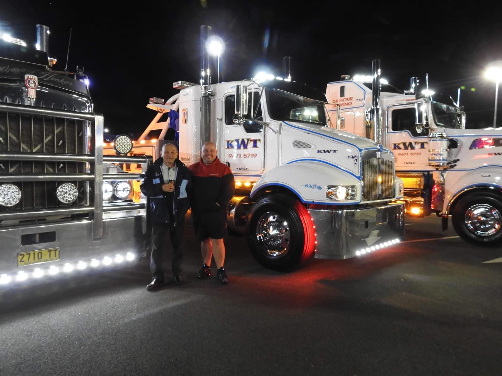KWT crew gathered at the Blacktown yard