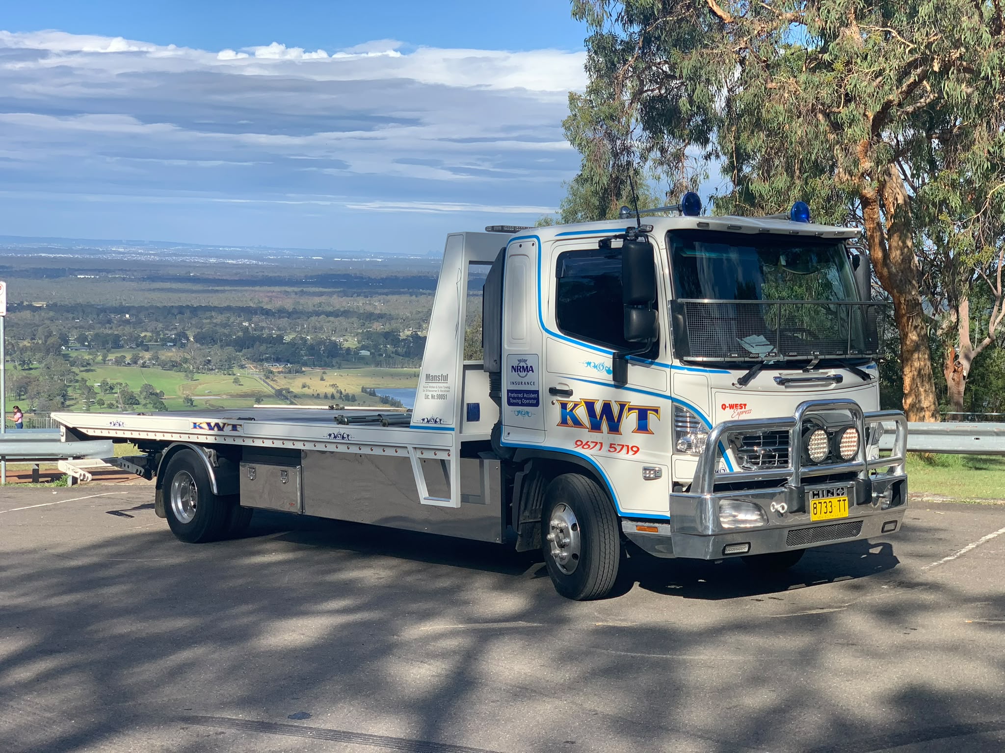 Accident recovery on Sydney motorway